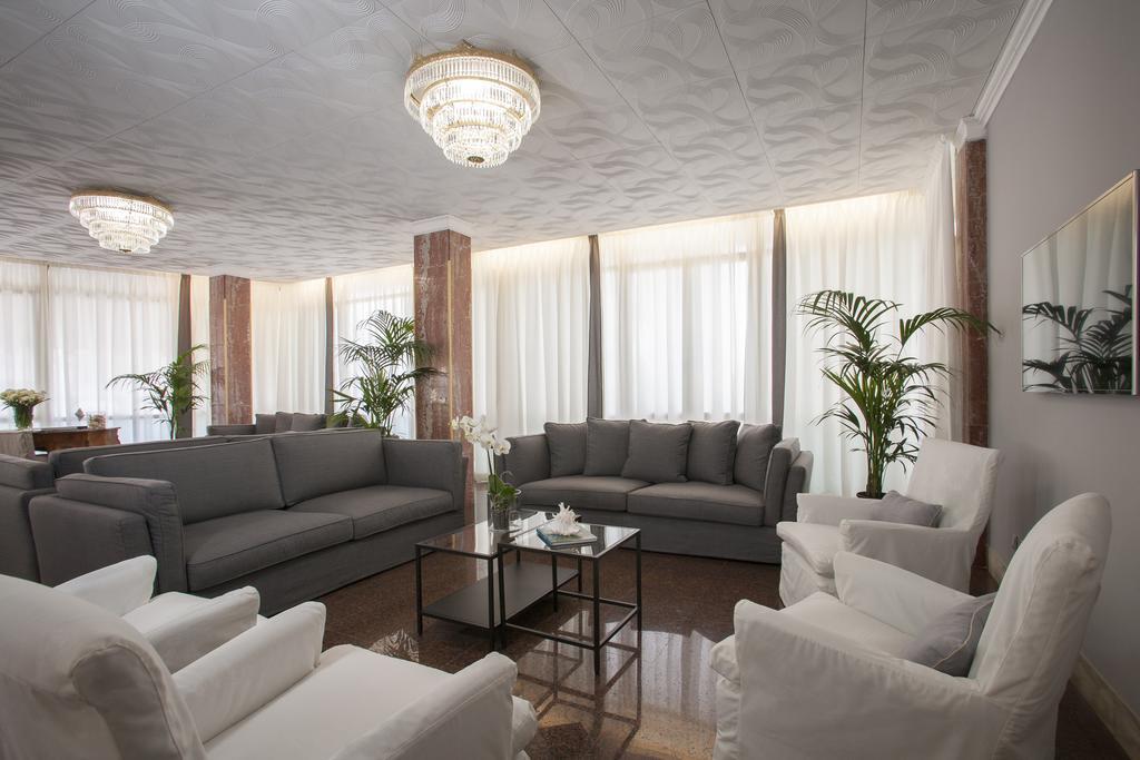 Imperial 3*
